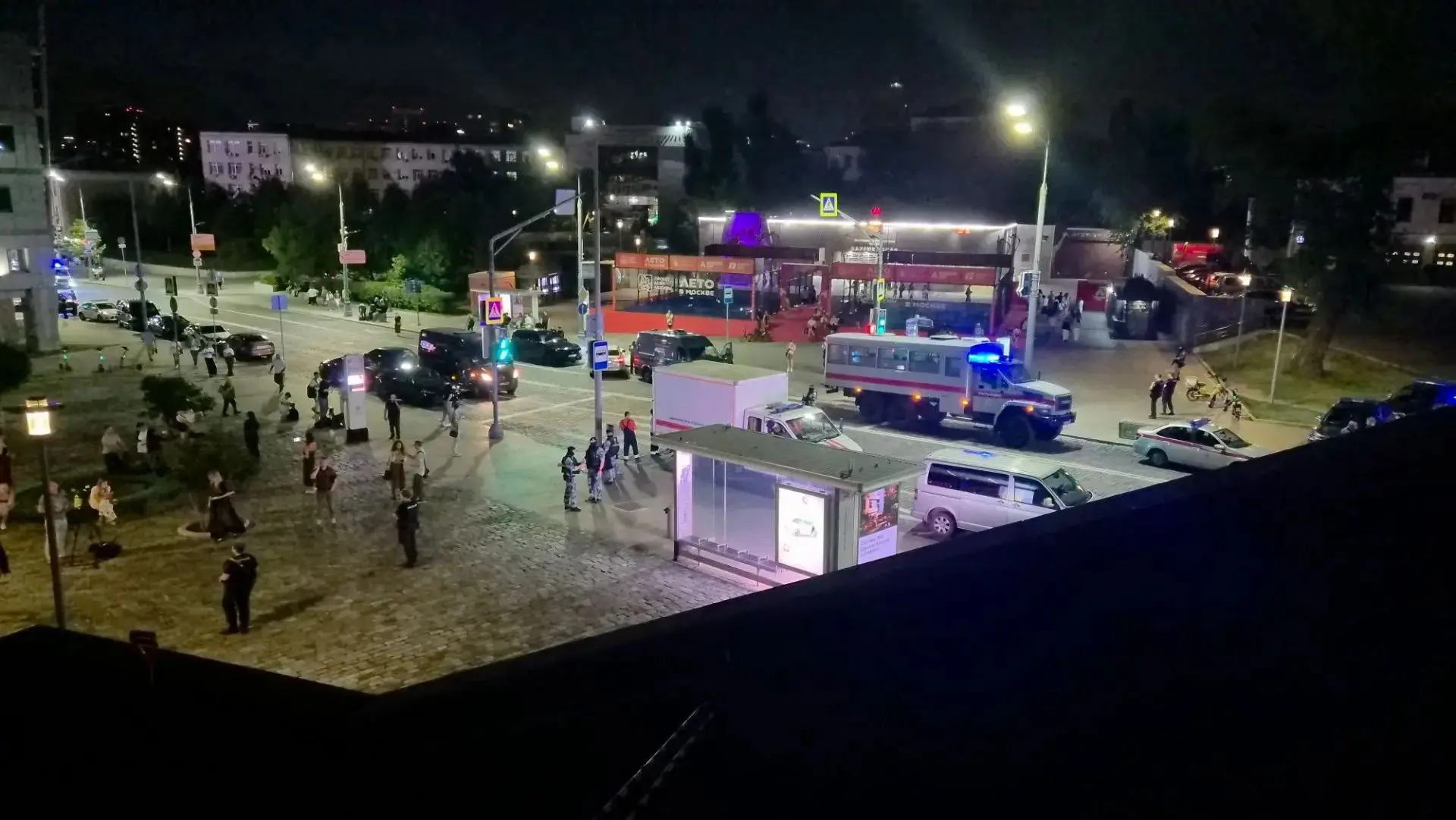 An explosion occurred at a restaurant on Kudrinskaya Square in Moscow. There are casualties. - My, Moscow, Negative, Explosion, Terrorist attack