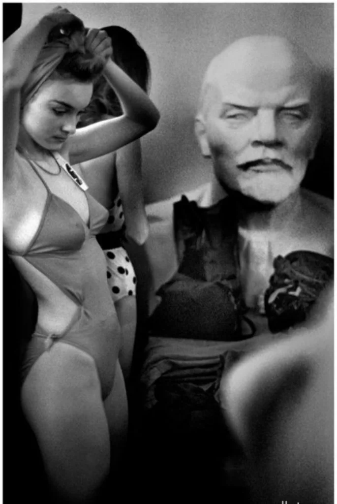 The first Soviet beauty contest, 1988 - the USSR, 20th century, 80-е, Beauty contest, Past, Lenin, Girls, beauty, Black and white photo, Repeat
