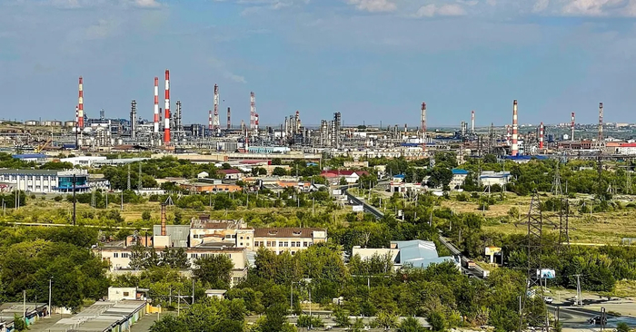 Атакованный ВСУ Орский НПЗ полностью остановлен - ремонт займёт до полугода