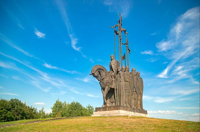 ��������: <!--noindex--><a href="https://pikabu.ru/story/davay_zazhzhyom_ogni_pskova_14378235?u=http%3A%2F%2Fdzen.ru&t=dzen.ru&h=4df646f52a546fe378290929d40cca90ccf2902a" title="http://dzen.ru" target="_blank" rel="nofollow noopener">dzen.ru</a><!--/noindex-->