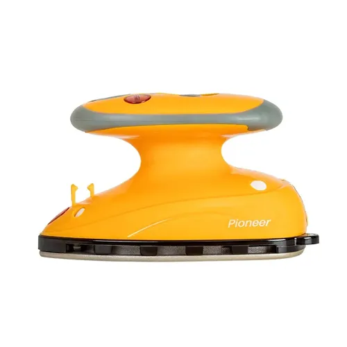 Утюг дорожный Pioneer SI1010