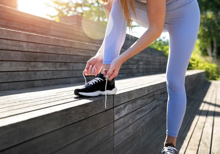 Как выбирать спортивную обувь на распродажах: советы для выгодных покупок